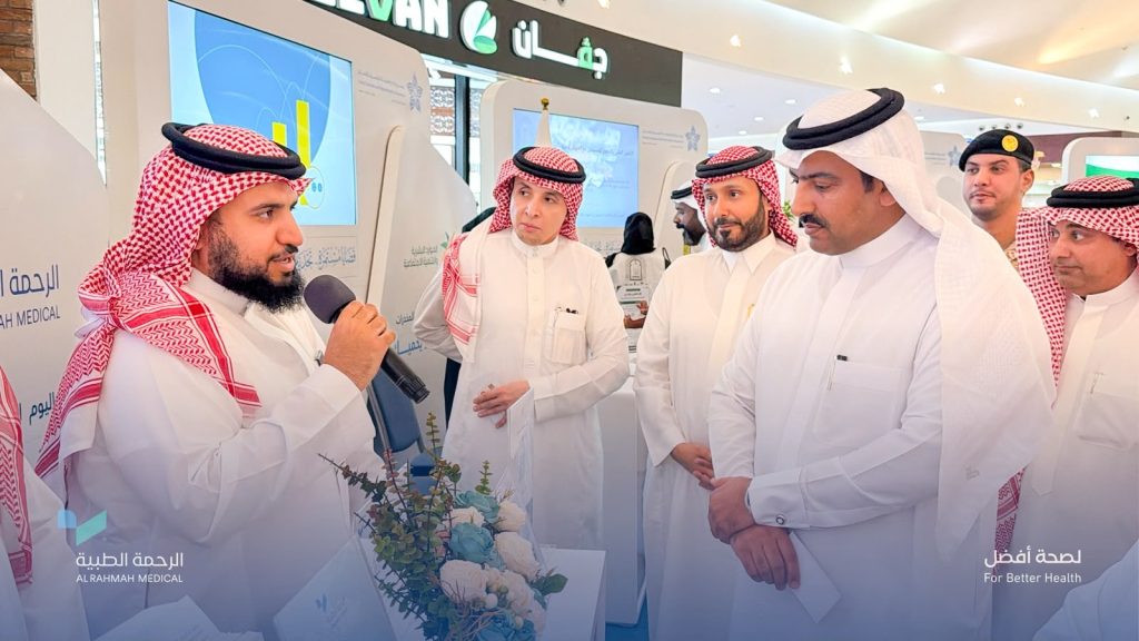 الرحمة الطبية تزور الأكاديمية السعودية للطاقة لتعريف الطلاب ببرامجها وفرص التطوع